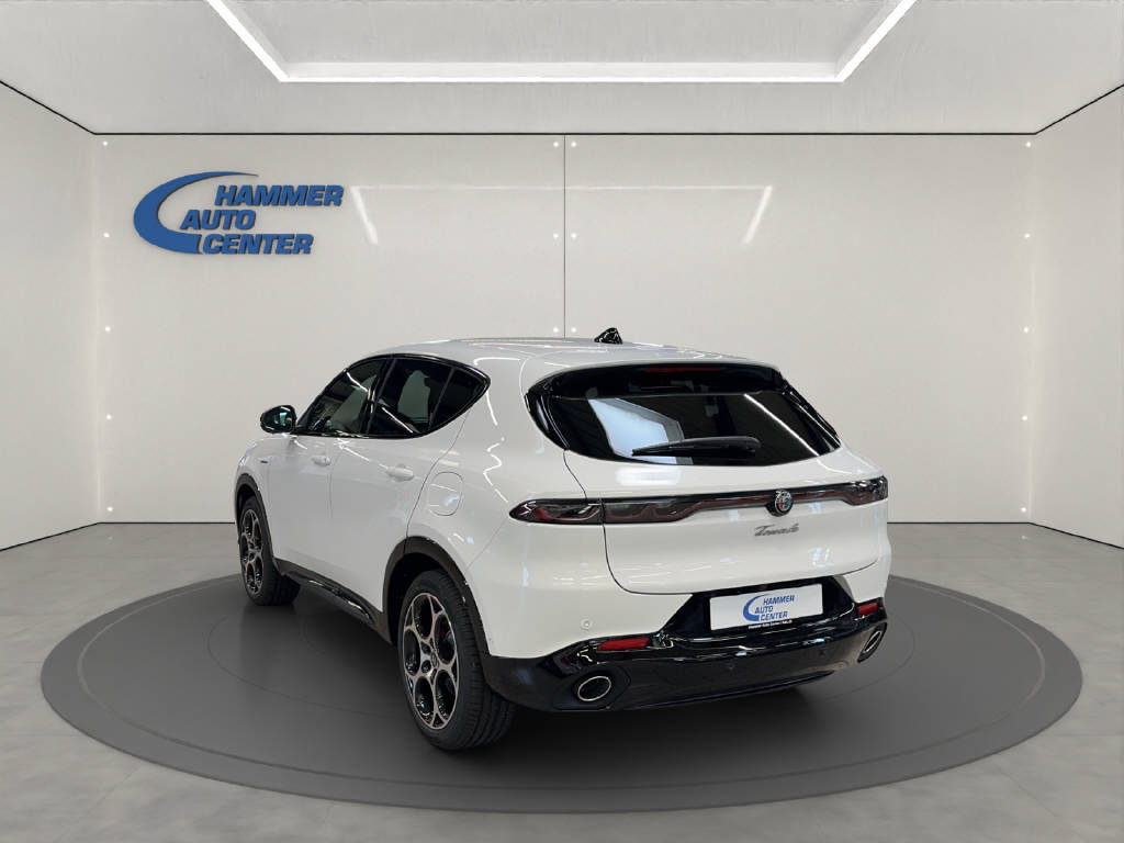 ALFA ROMEO Tonale 1.3 Plug-in Hybrid Veloce Q4-image-7