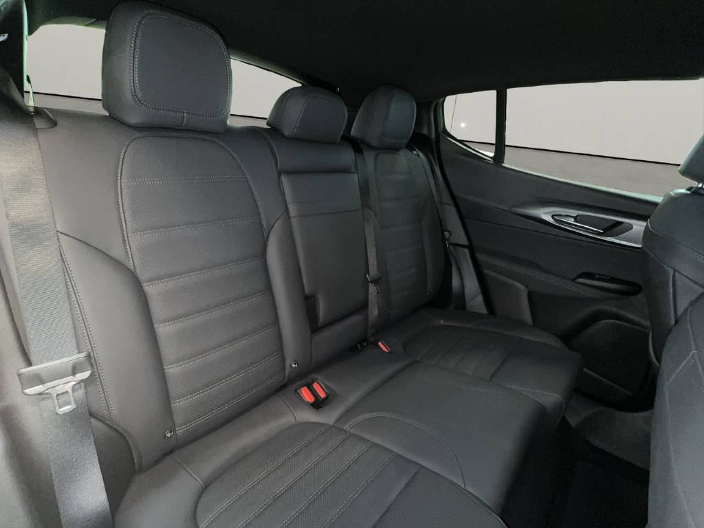 ALFA ROMEO Tonale 1.3 Plug-in Hybrid Veloce Q4-image-11