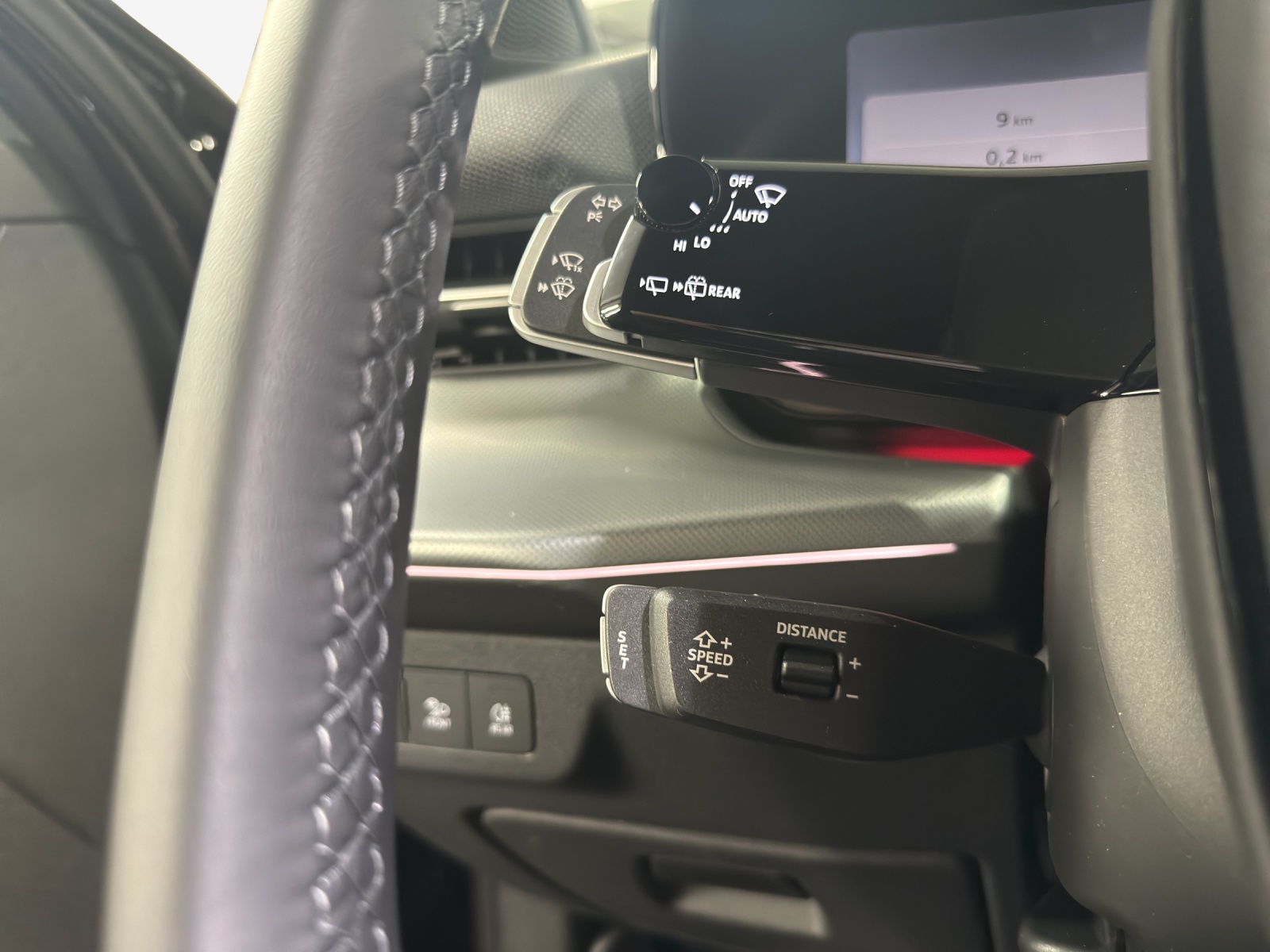 AUDI Q3 SUV 110 kW TFSI S tronic-image-14