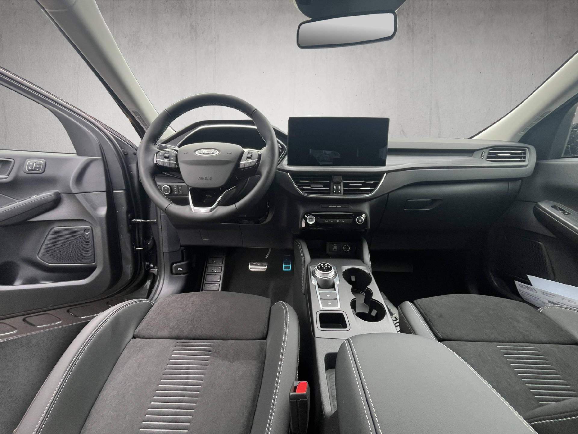 FORD Kuga 2.5 Plug-in Hybrid Active X-image-11