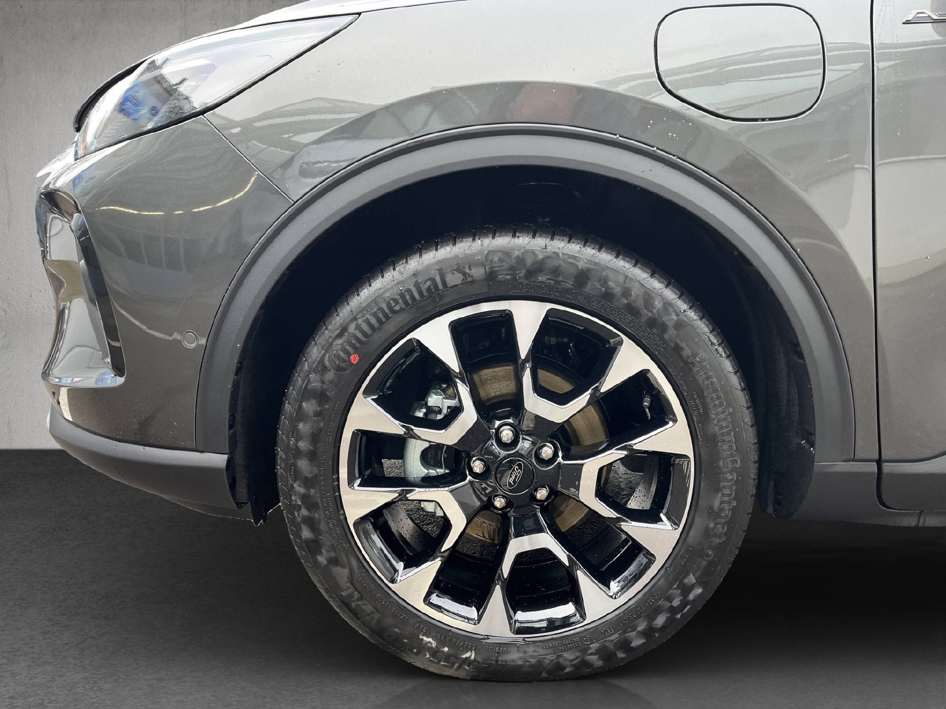 FORD Kuga 2.5 Plug-in Hybrid Active X-image-30