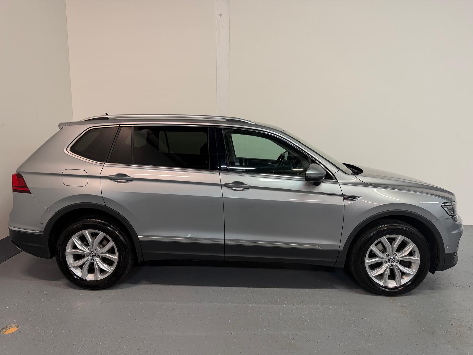 VW Tiguan Allspace 2.0 TDI SCR Highline 4MotionDSG-image-5