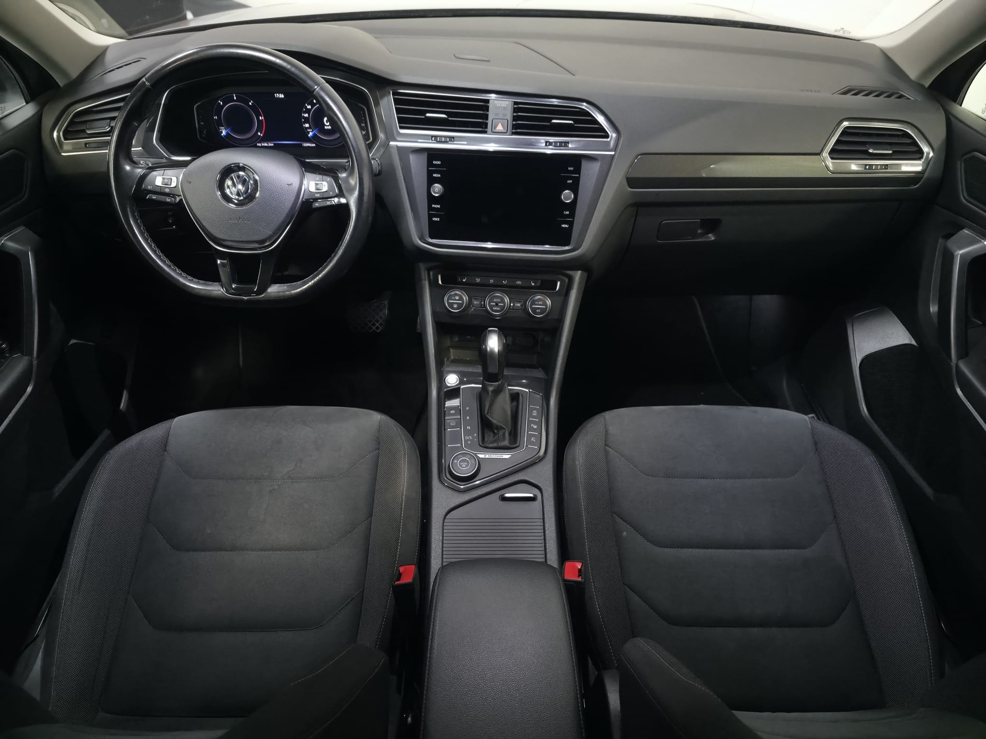 VW Tiguan Allspace 2.0 TDI SCR Highline 4MotionDSG-image-13