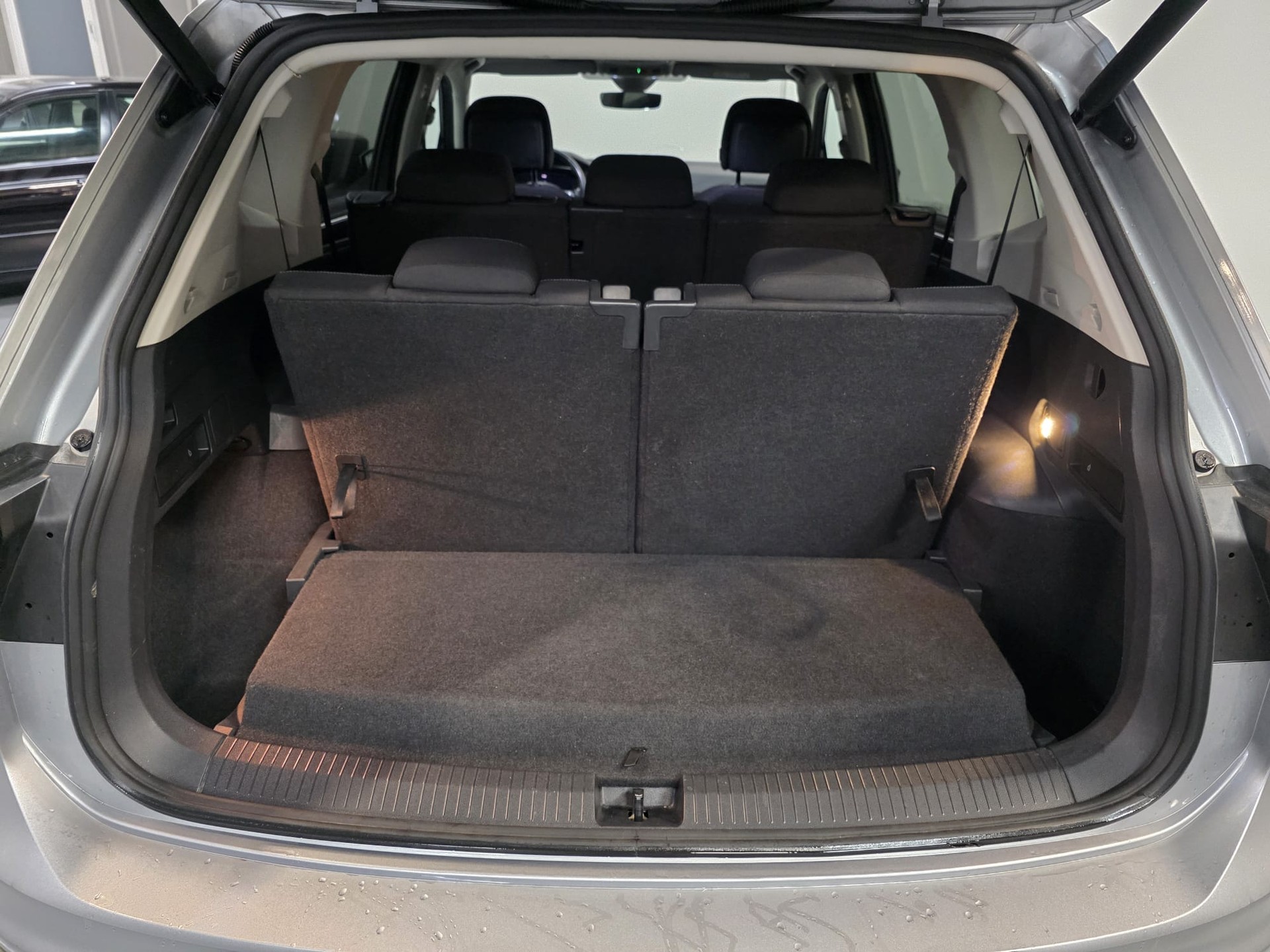 VW Tiguan Allspace 2.0 TDI SCR Highline 4MotionDSG-image-12