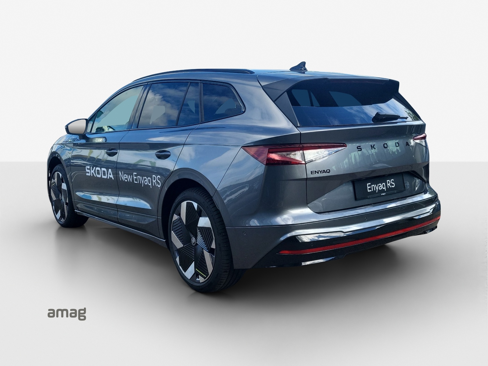 SKODA Enyaq 4x4 RS-image-2