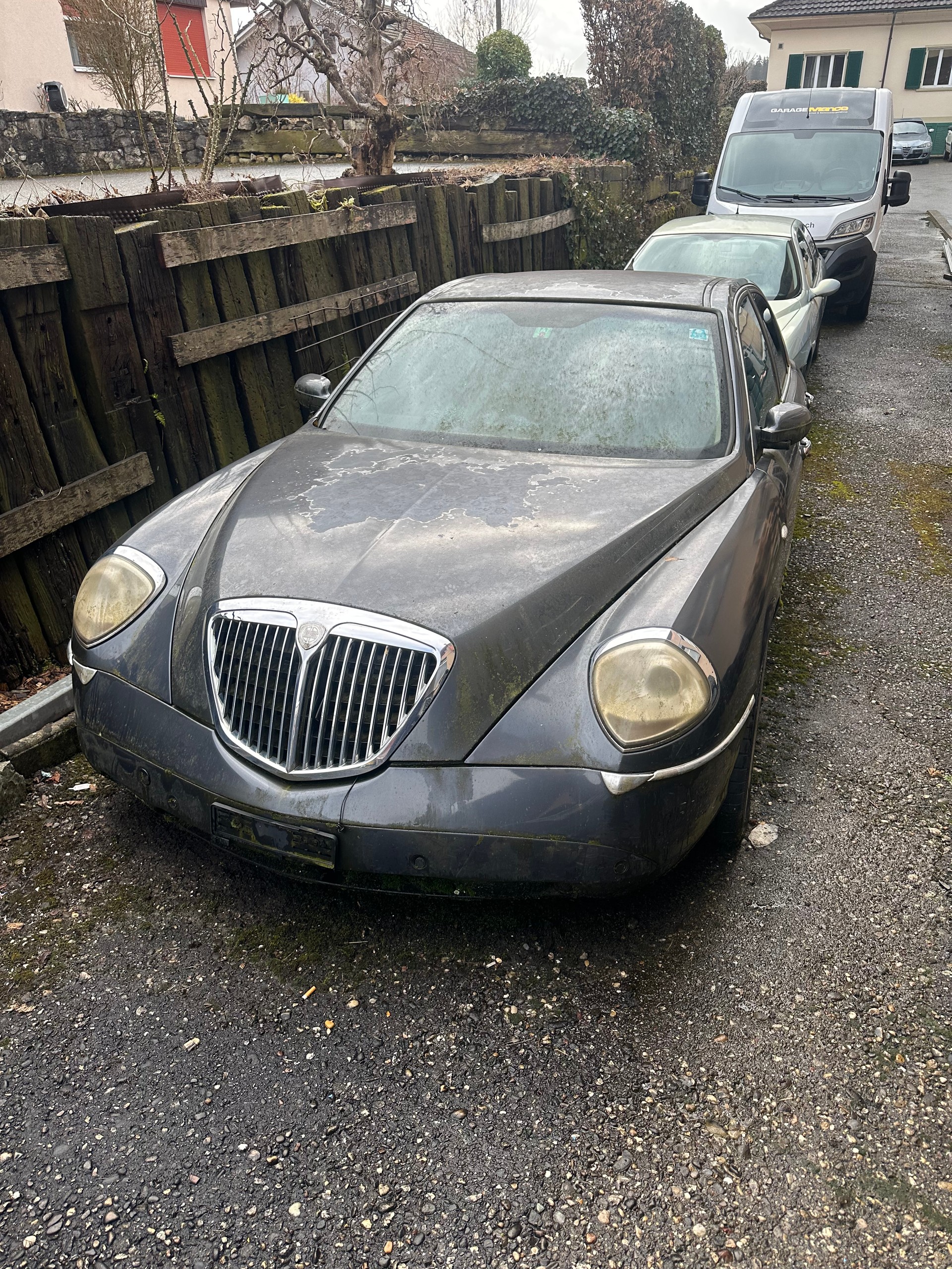 LANCIA Thesis 3.0 V6 Executive