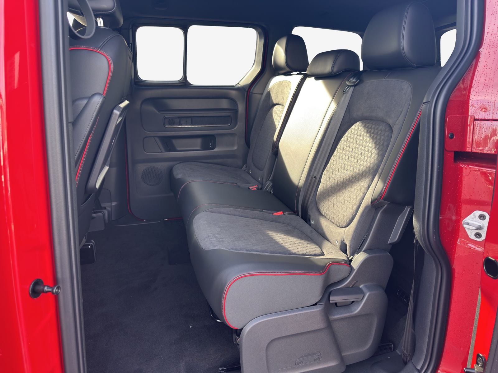 VW ID.Buzz NWB GTX 4 Motion-image-12