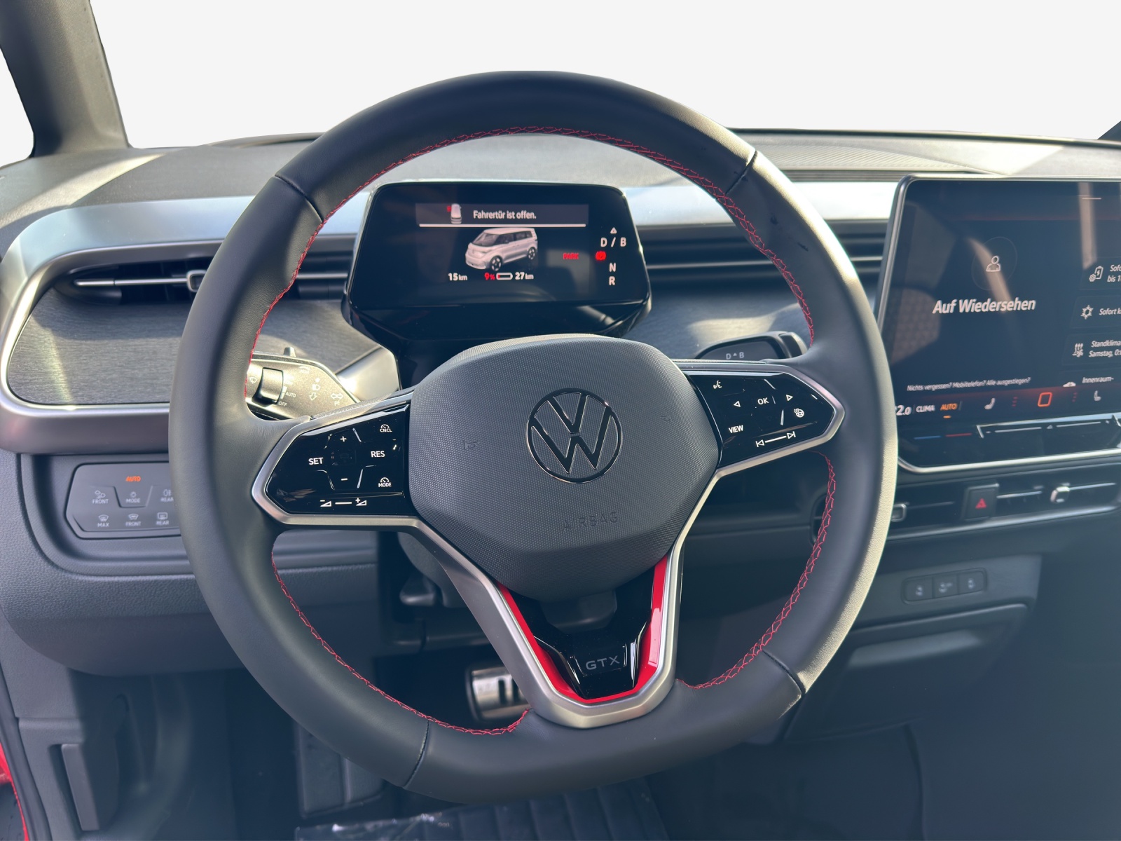 VW ID.Buzz NWB GTX 4 Motion-image-10