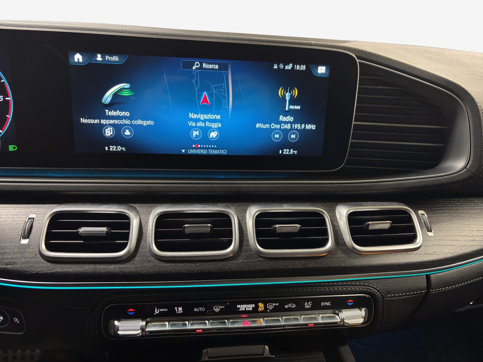 MERCEDES-BENZ GLE 300 d 4Matic AMG Line 9G-Tronic-image-10