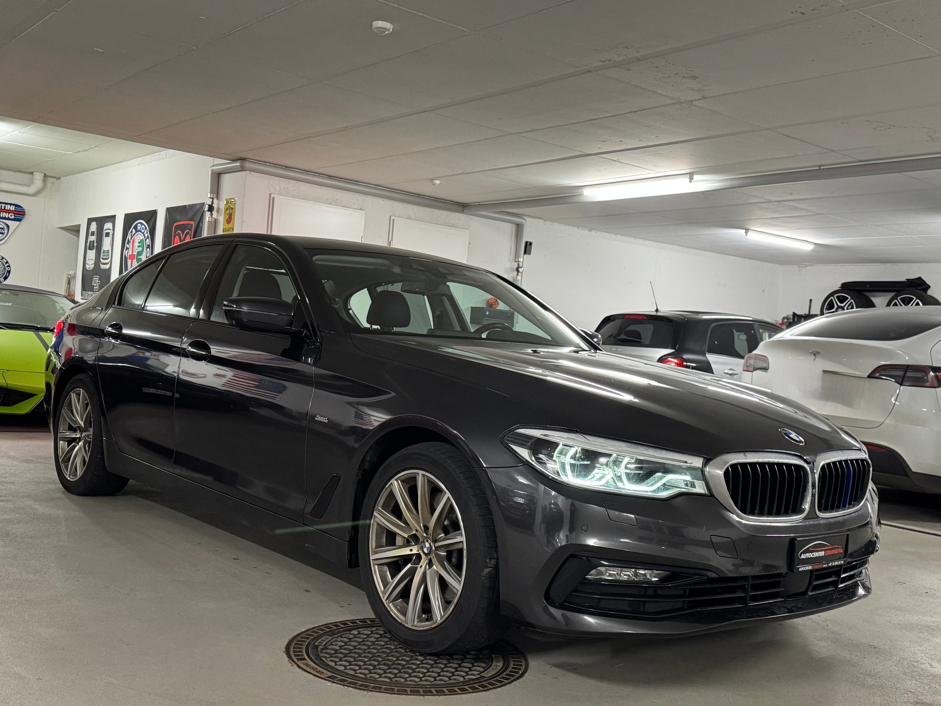 BMW 530d xDrive Sport Line Steptronic CH-Fahrzeug-image-2