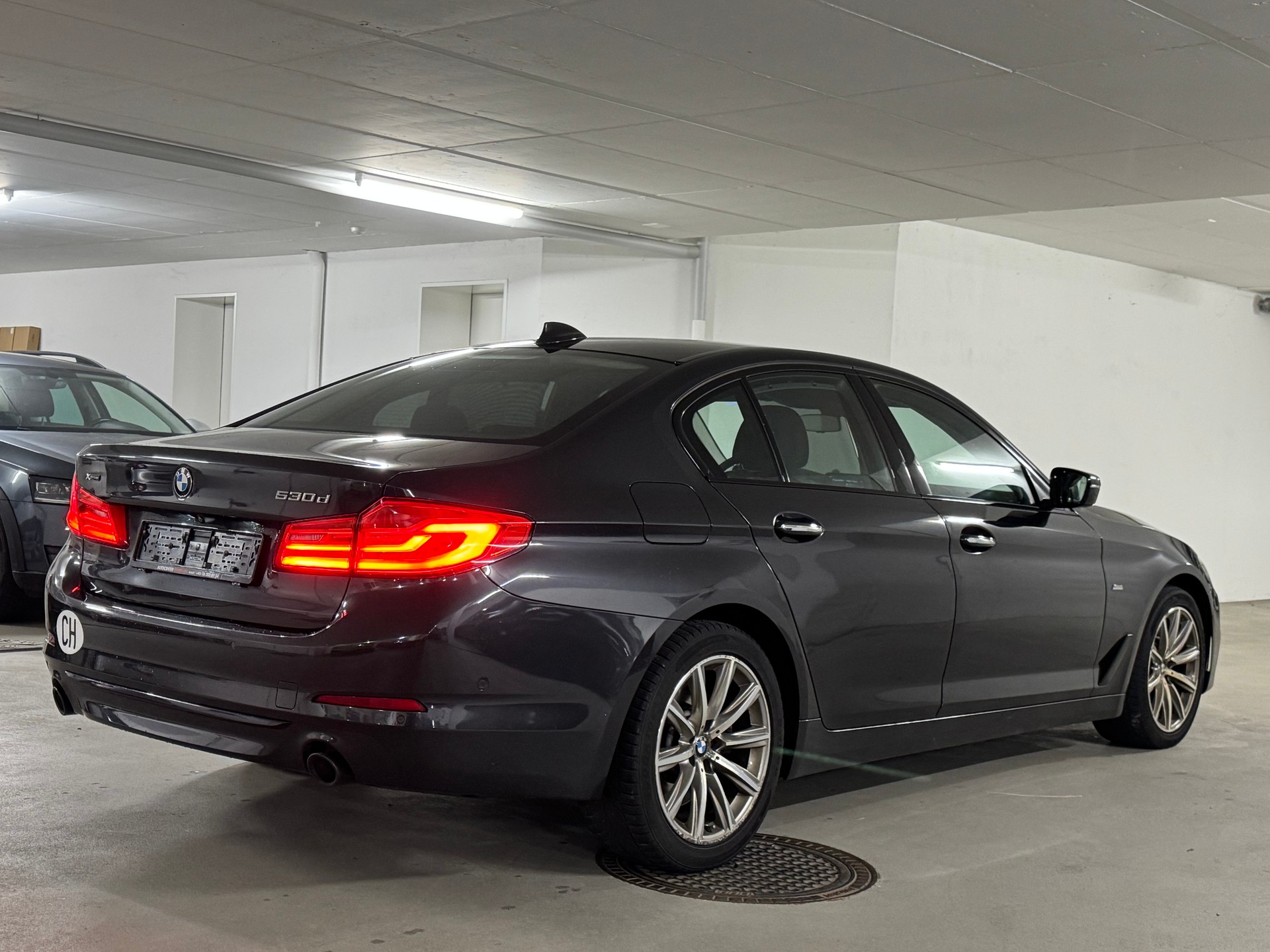 BMW 530d xDrive Sport Line Steptronic CH-Fahrzeug-image-6