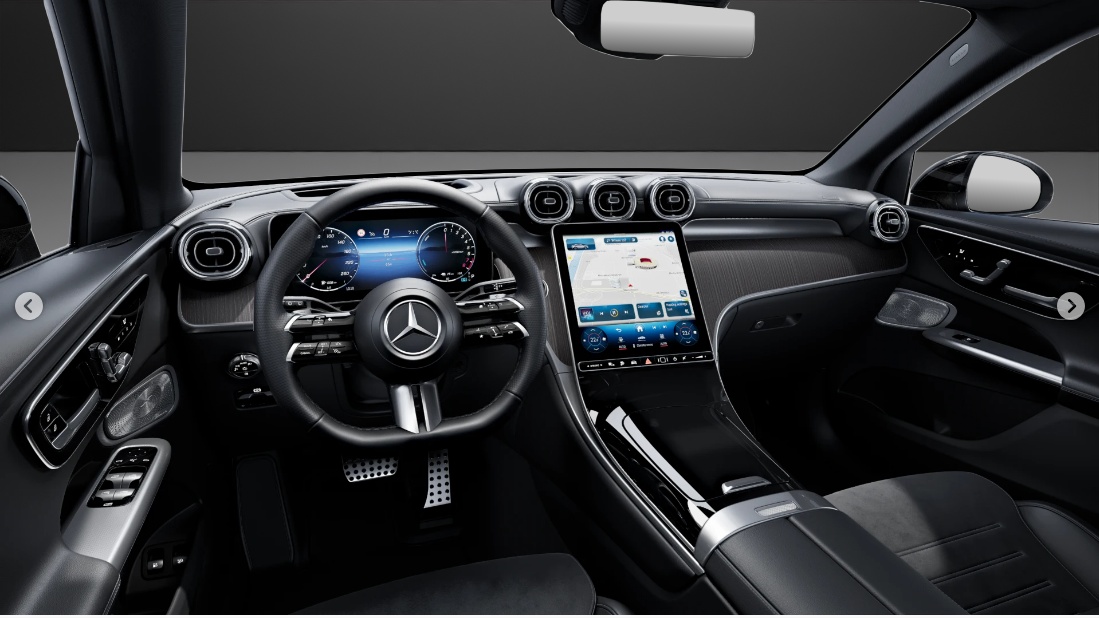 MERCEDES-BENZ GLC 300 e 4Matic 9G-Tronic-image-5