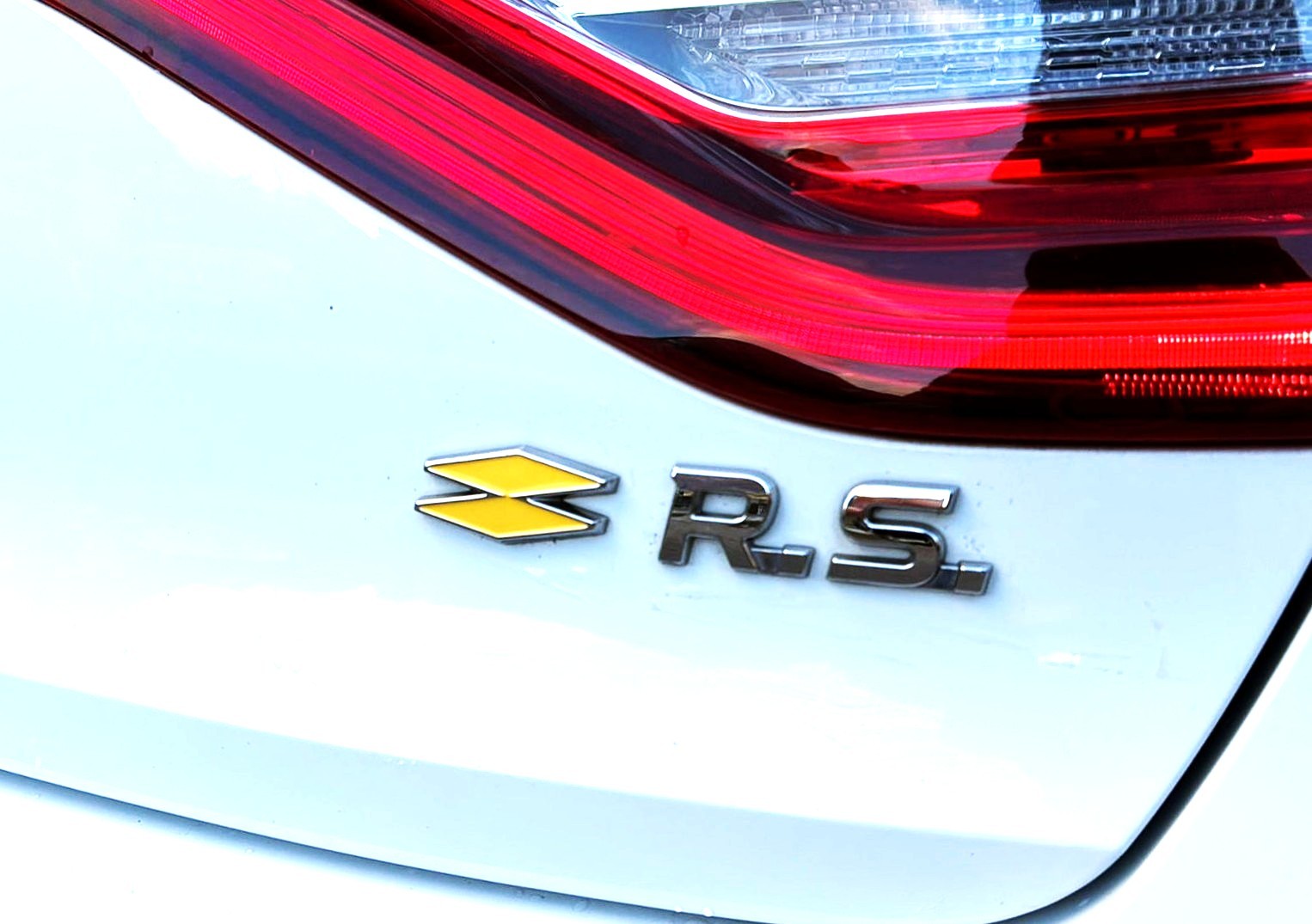 RENAULT Mégane RS Trophy 300-image-18