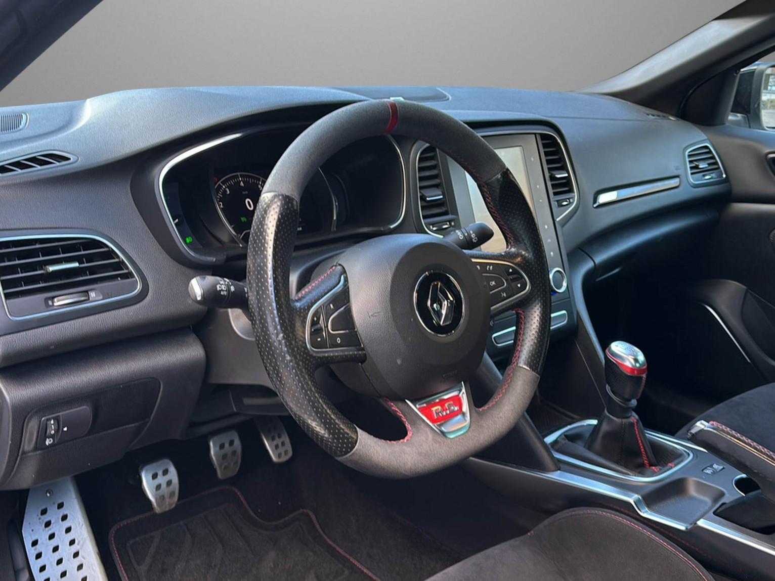RENAULT Mégane RS Trophy 300-image-7