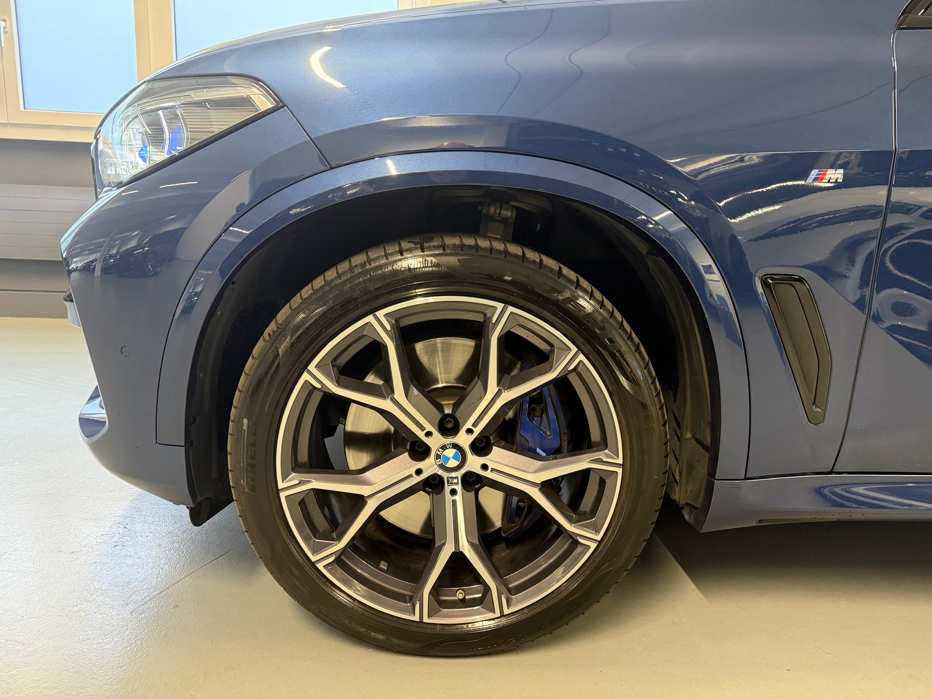 BMW X5 xDrive 40i M Sportpaket Steptronic-image-22