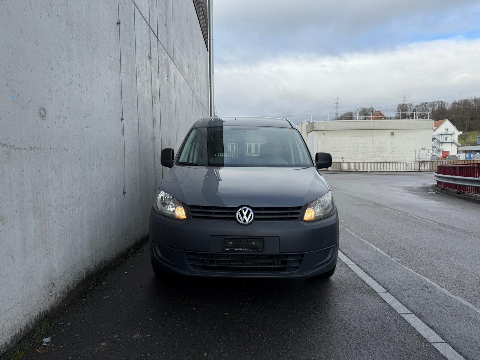 VW Caddy Maxi 1.6 TDI-image-3