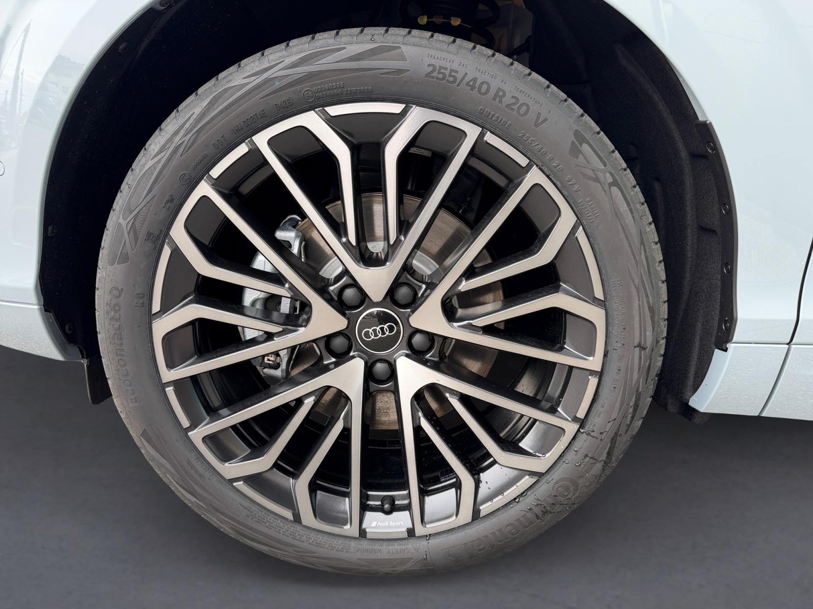 AUDI Q3 Sportback TFSI quattro 150 kW S tronic-image-11