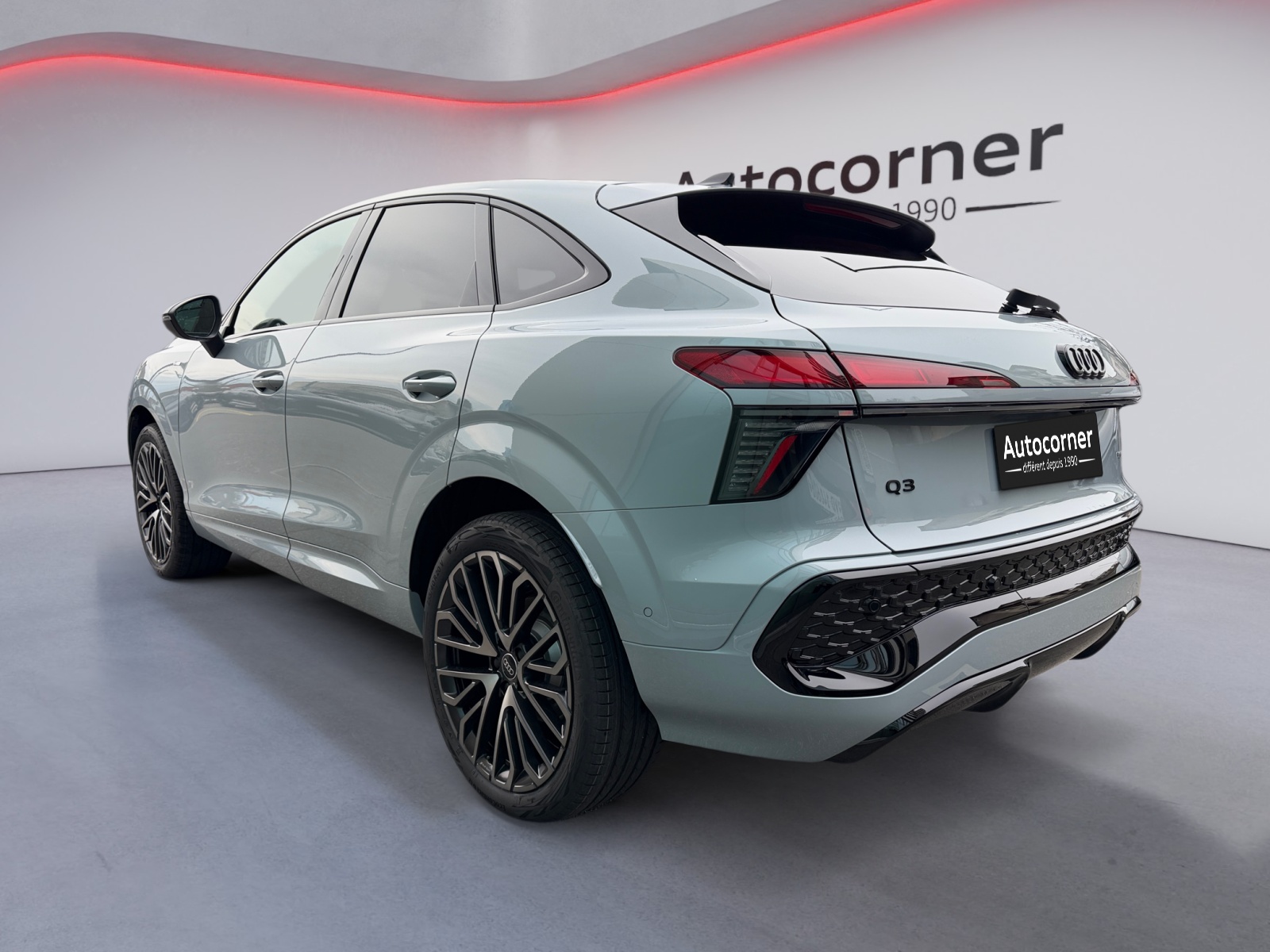AUDI Q3 Sportback TFSI quattro 150 kW S tronic-image-2