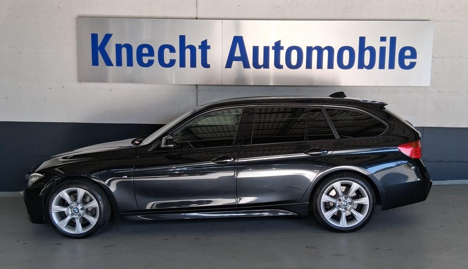 BMW 330d xDrive SAG Touring-image-0