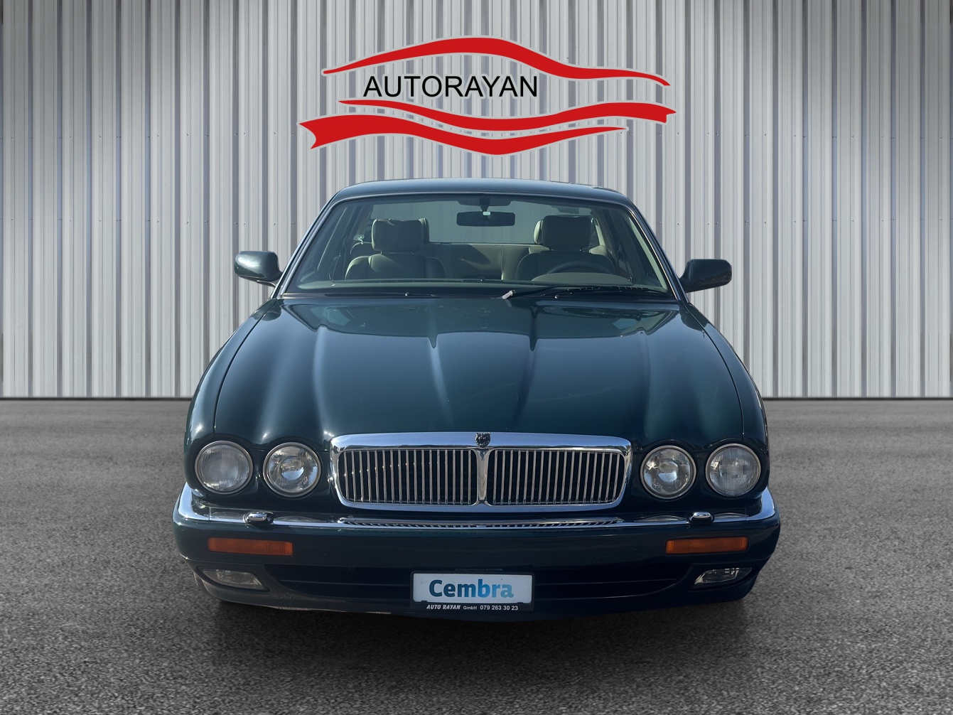 JAGUAR XJ 3.2 Executive