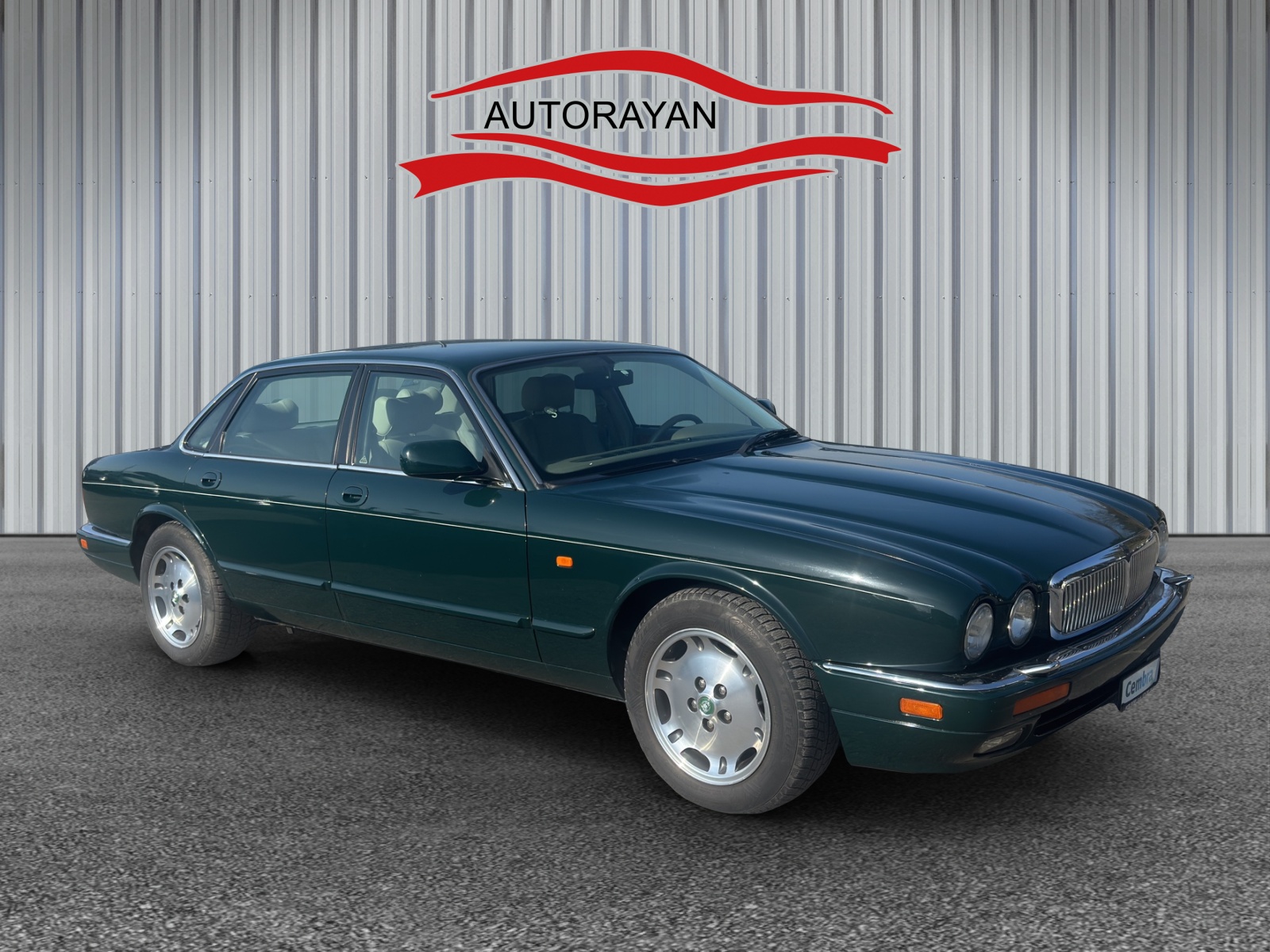 JAGUAR XJ 3.2 Executive-image-2