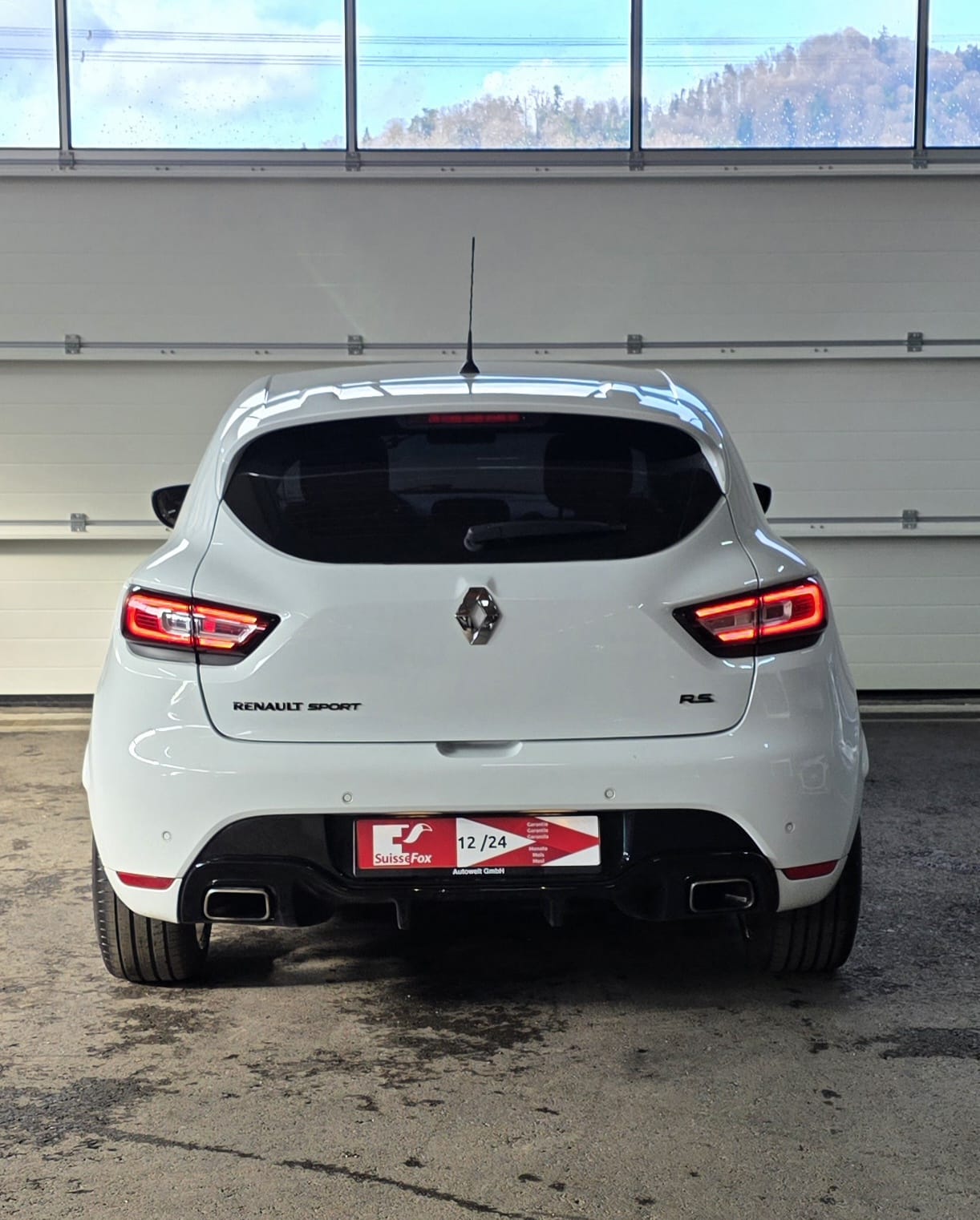 RENAULT Clio 1.6 T RS 200 EDC *CH FAHRZEUG* FRISCH AB MFK*-image-3