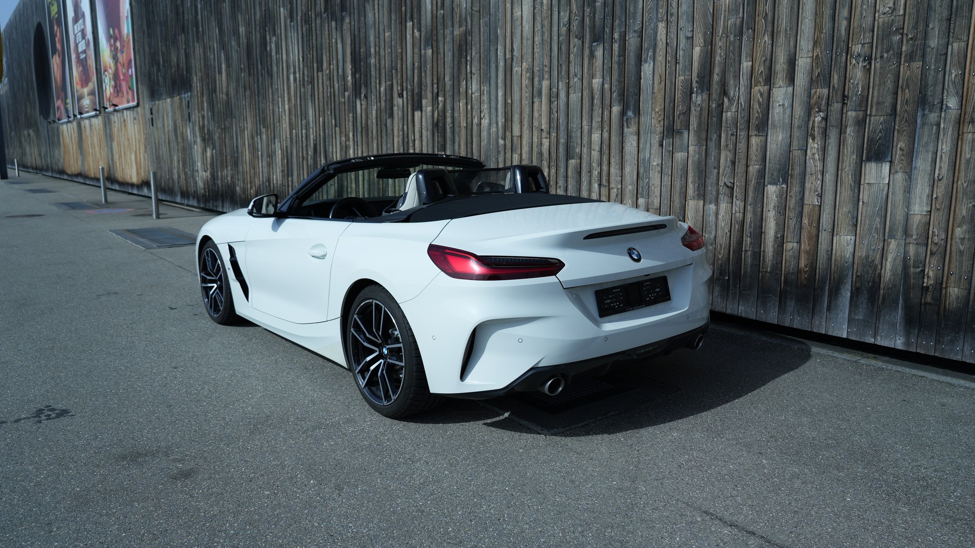 BMW Z4 sDrive 20i M Sport Steptronic-image-4