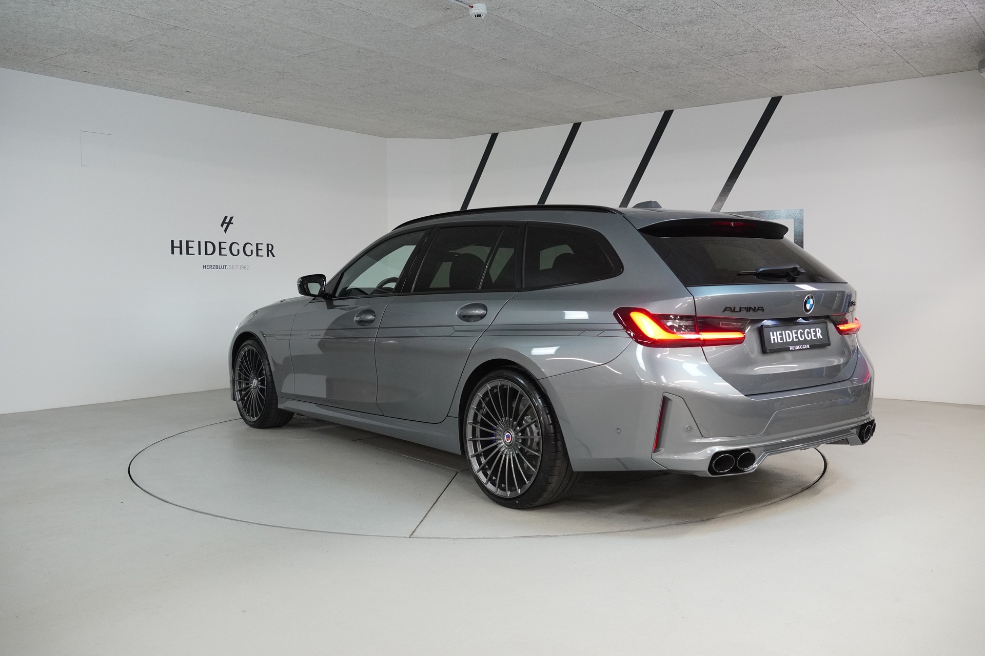 BMW-ALPINA D3 S BiTurbo Touring 3.0d xDrive Switch-Tronic-image-4