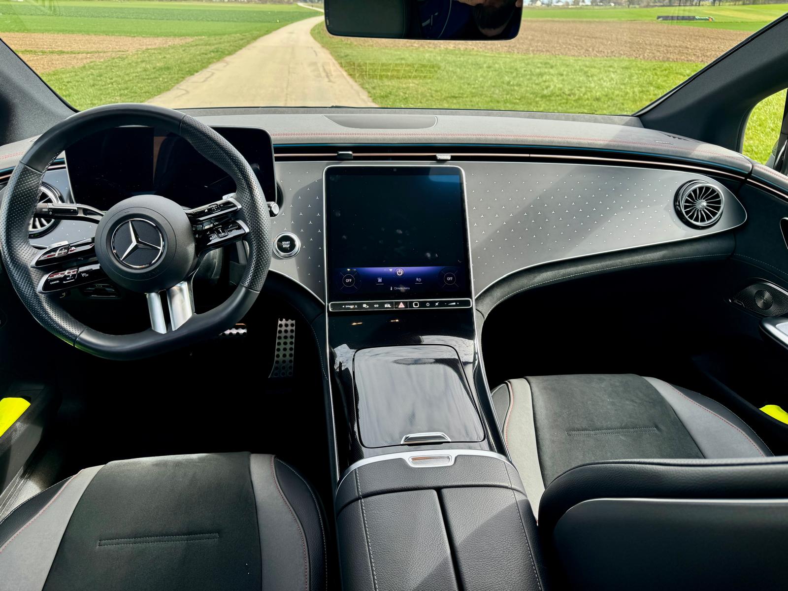 MERCEDES-BENZ EQE 350 4 Matic Executive Edition-image-8