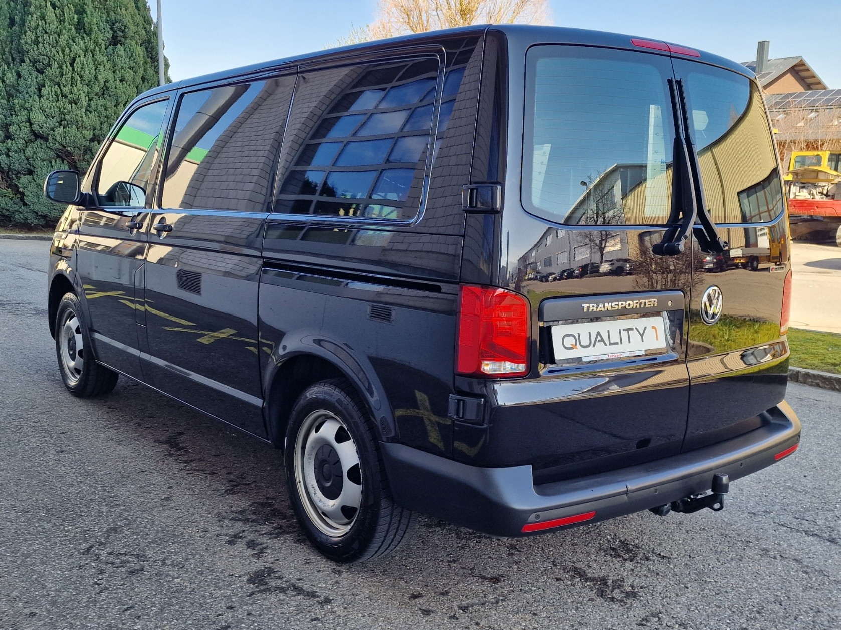 VW T6.1 2.0 Bi-TDI 4Motion DSG-image-5