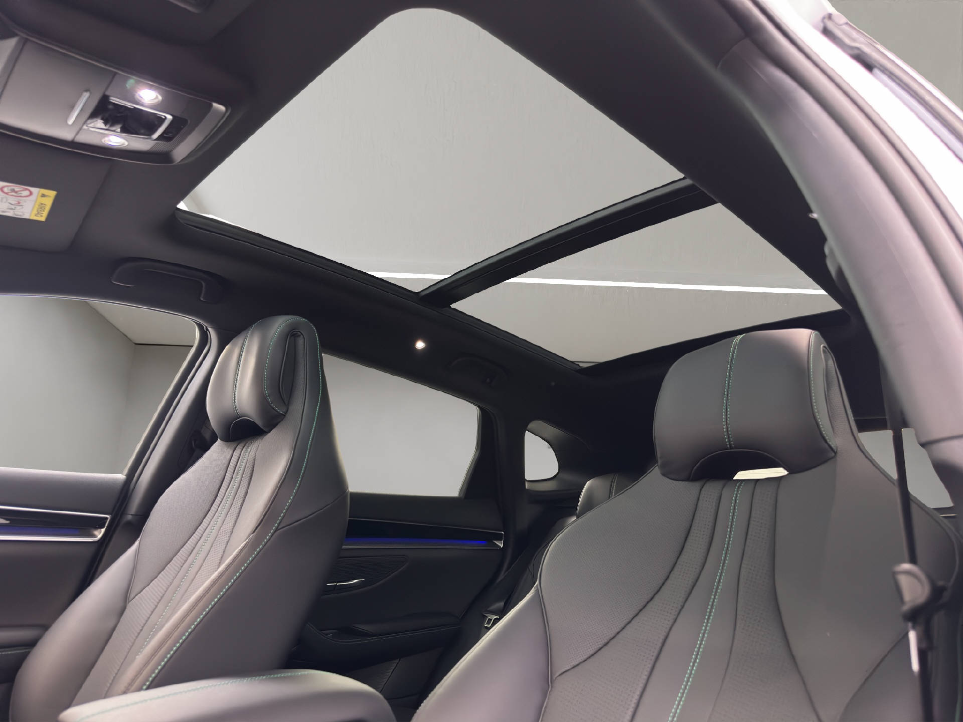 BYD Seal U DM-i Design 324 PS AWD-image-14