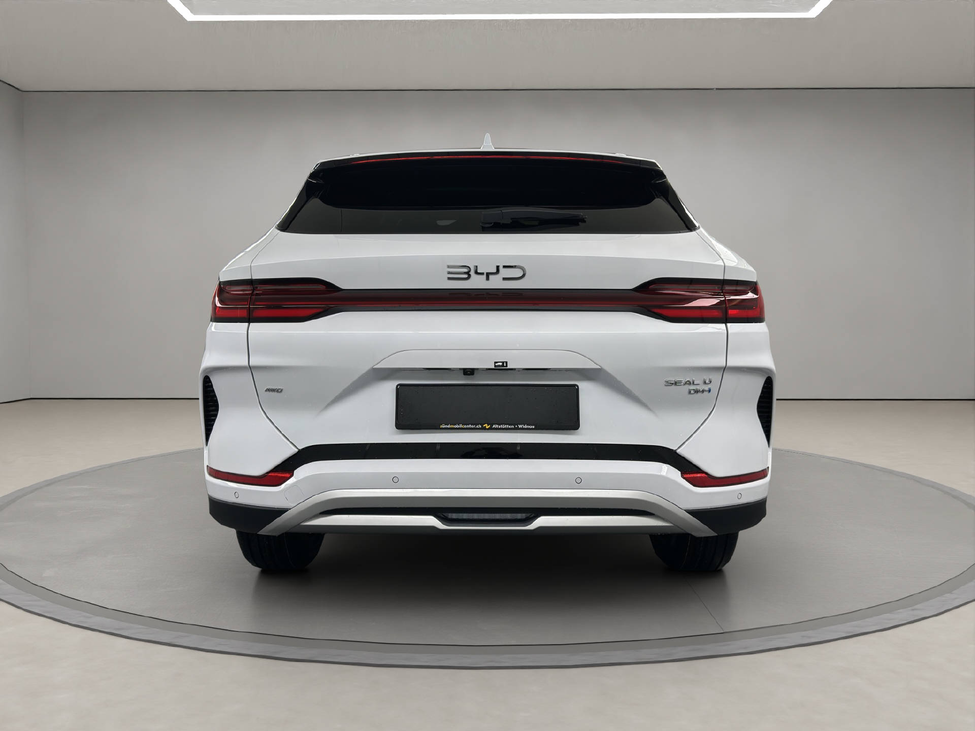BYD Seal U DM-i Design 324 PS AWD-image-3