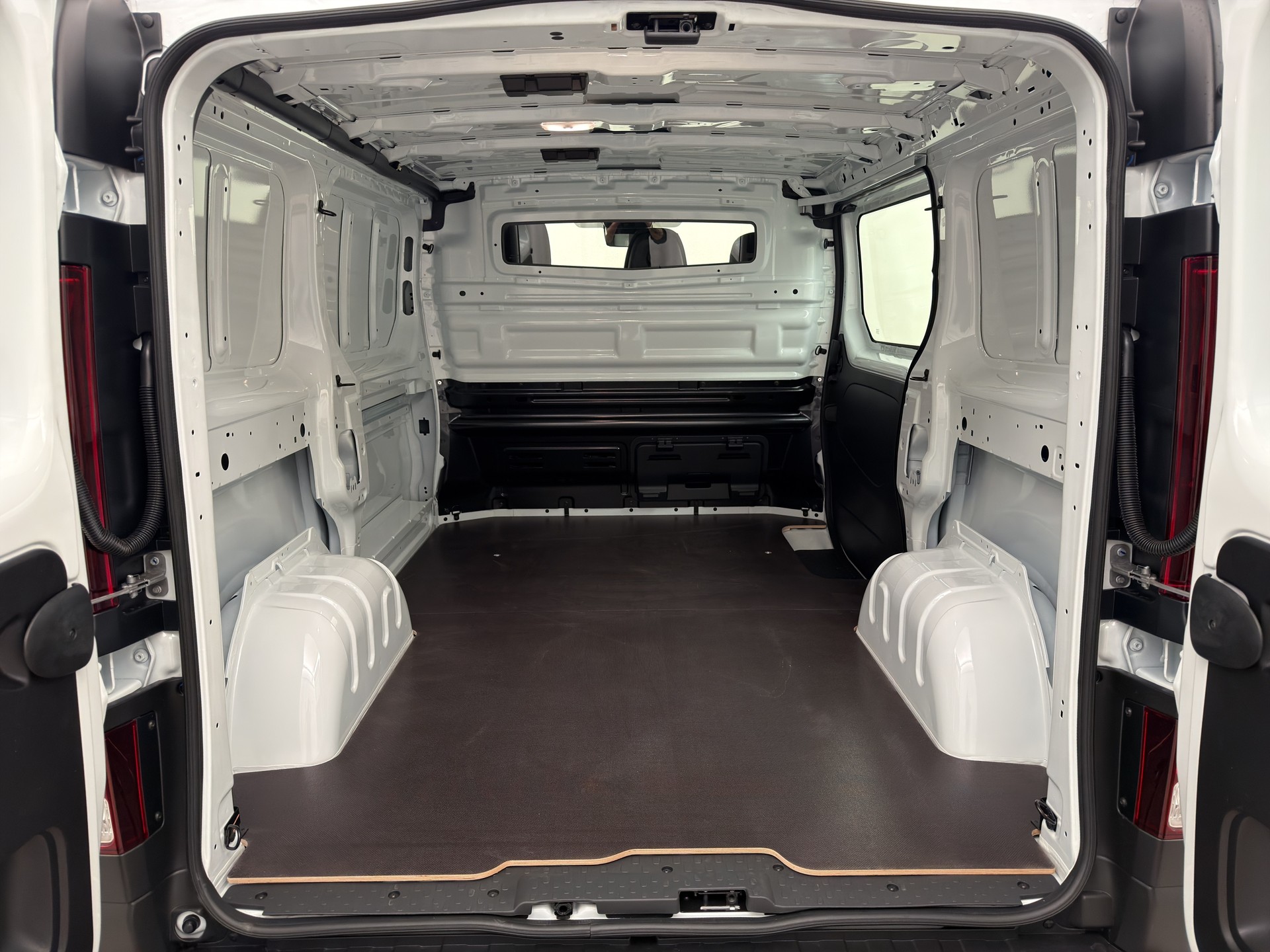 RENAULT Trafic Kaw. 2.8 t L1 H1 2.0 dCi-image-13