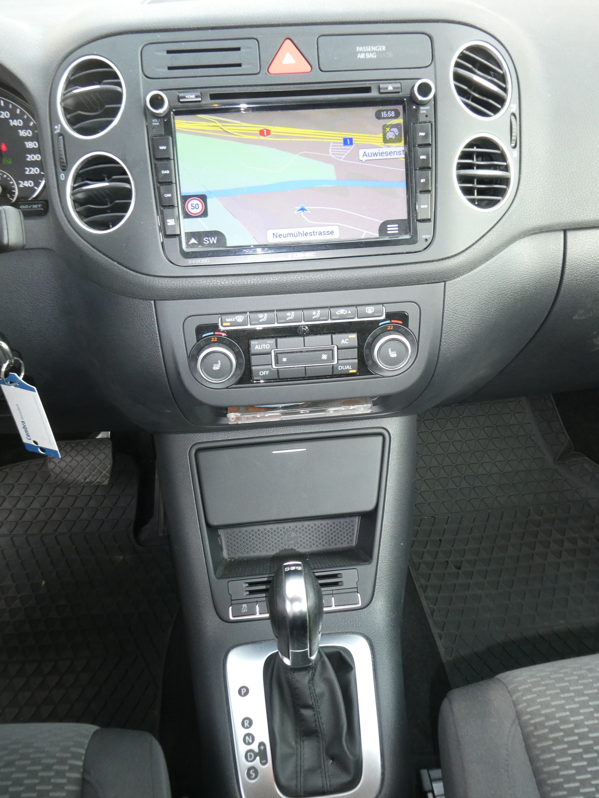 VW Golf Plus 1.4 TSI Highline DSG-image-12