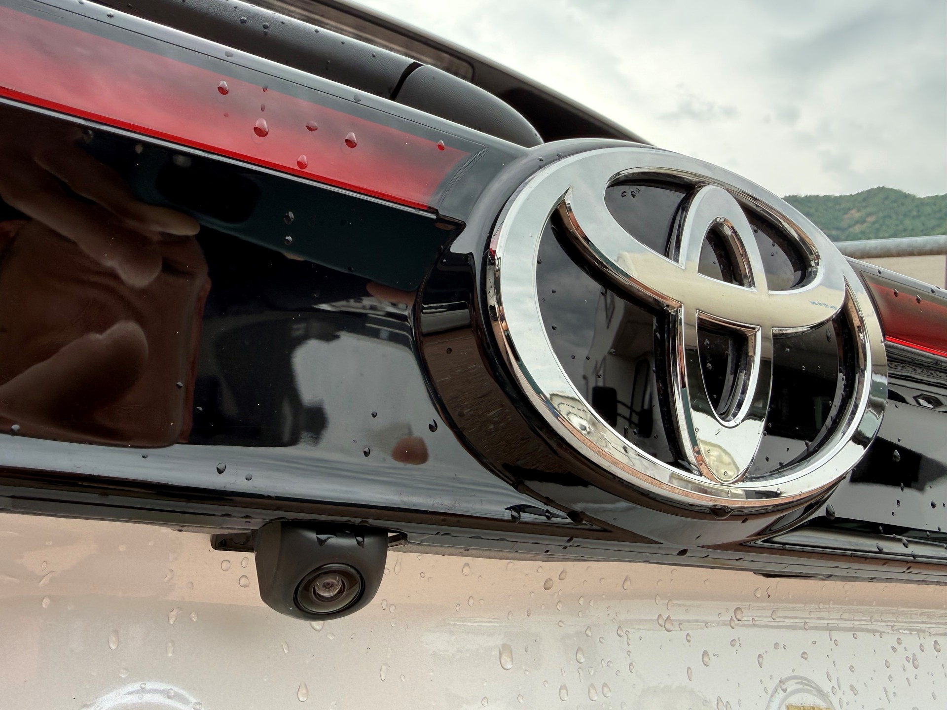 TOYOTA Yaris Cross 1.5 Hybrid Teamplayer-image-3