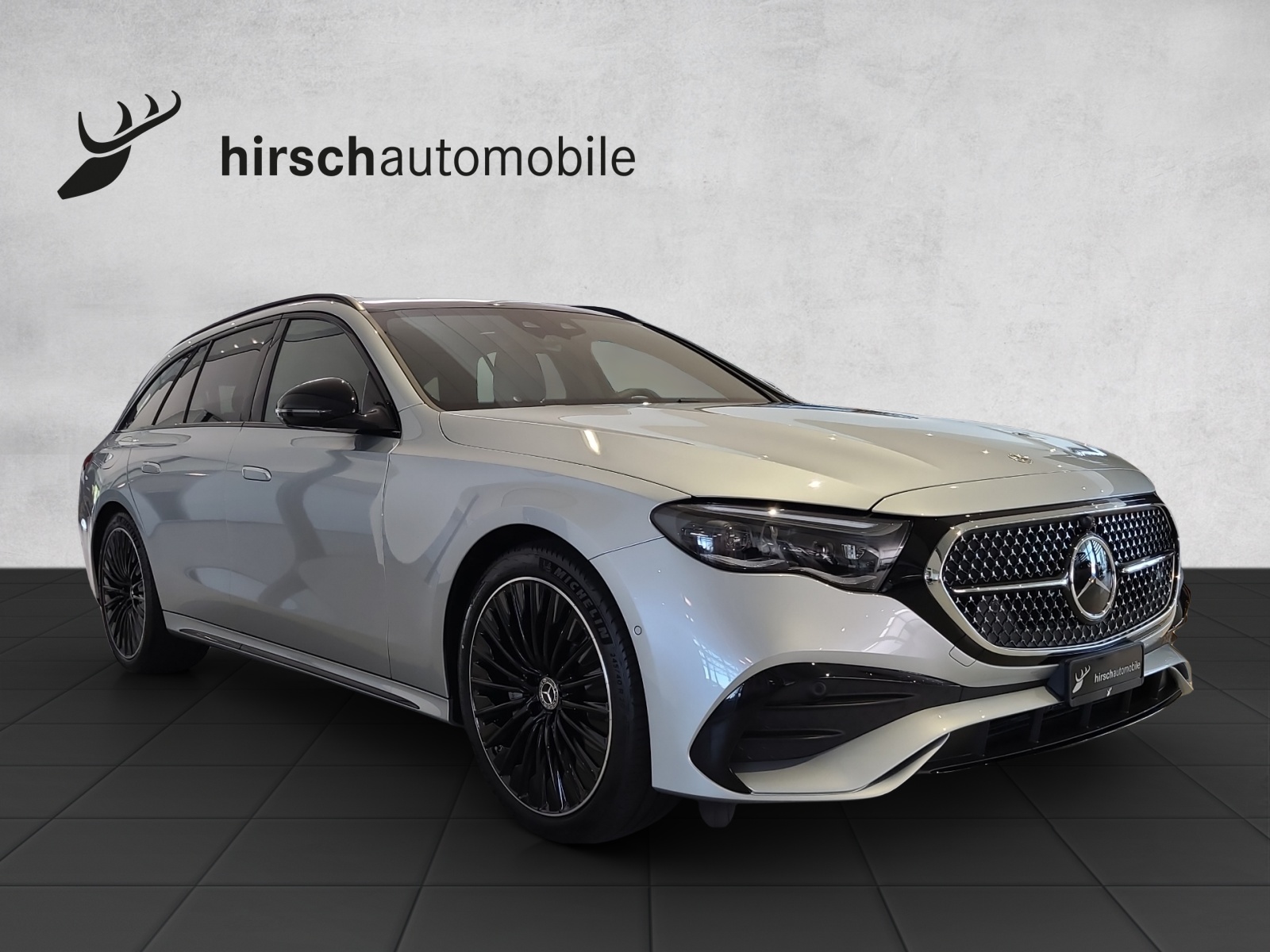 MERCEDES-BENZ E 220 d T 4Matic 9G-Tronic-image-4