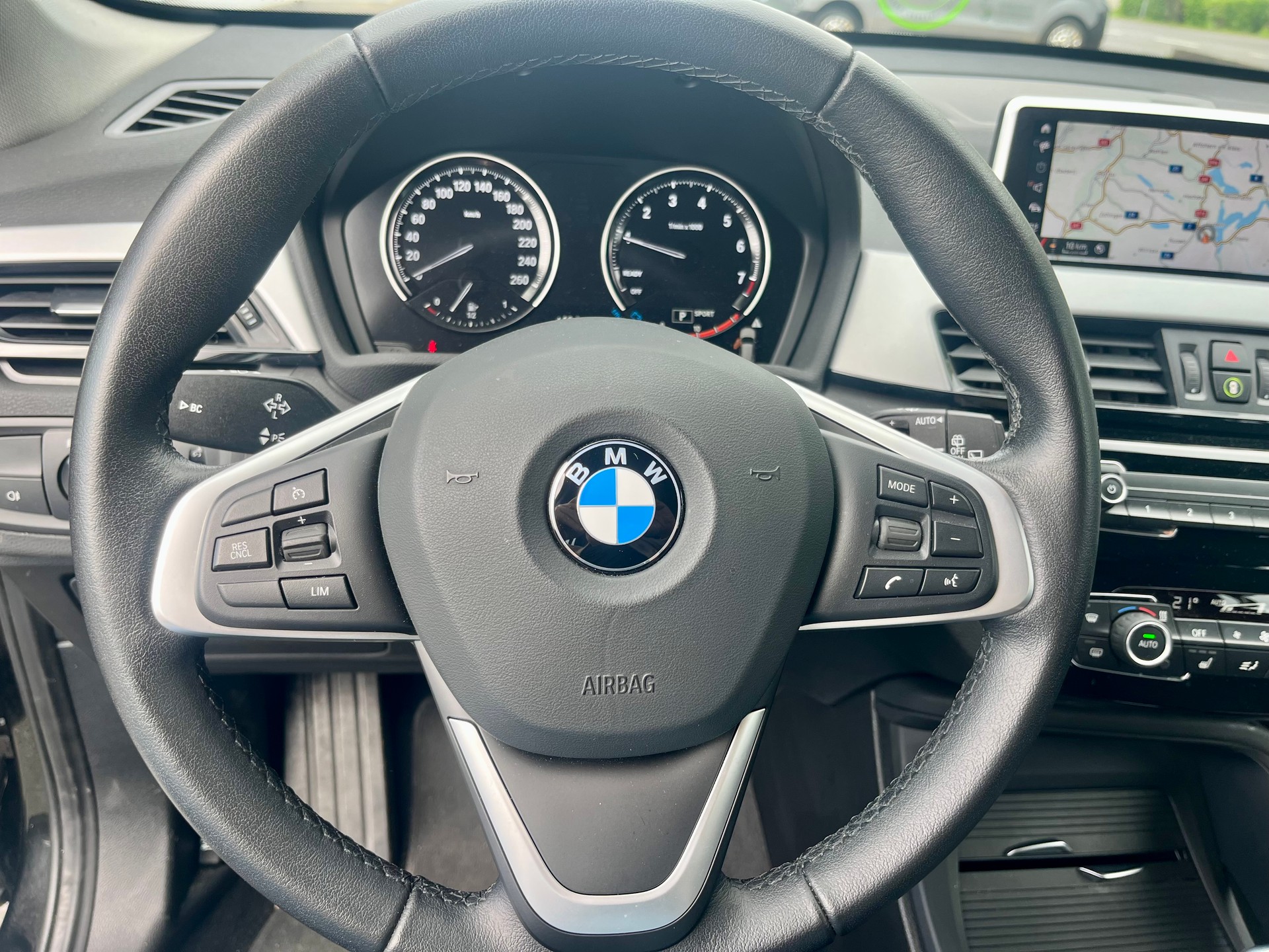 BMW X1 sDrive 18i Steptronic DSK-image-17