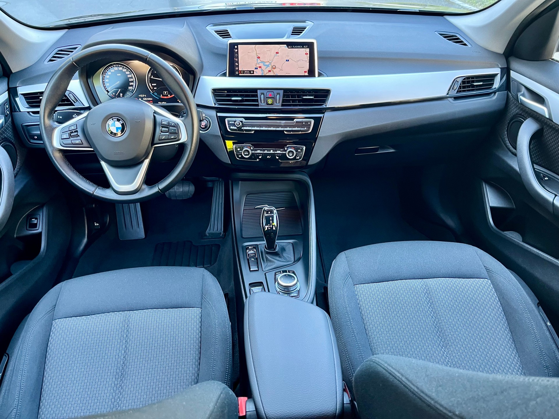BMW X1 sDrive 18i Steptronic DSK-image-15