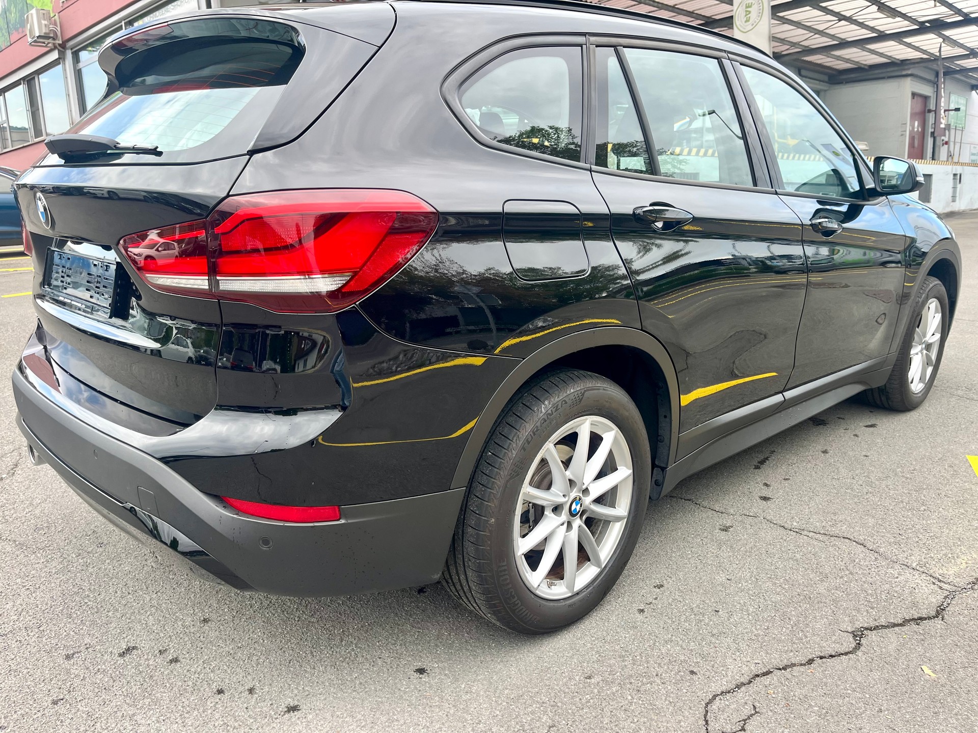 BMW X1 sDrive 18i Steptronic DSK-image-4