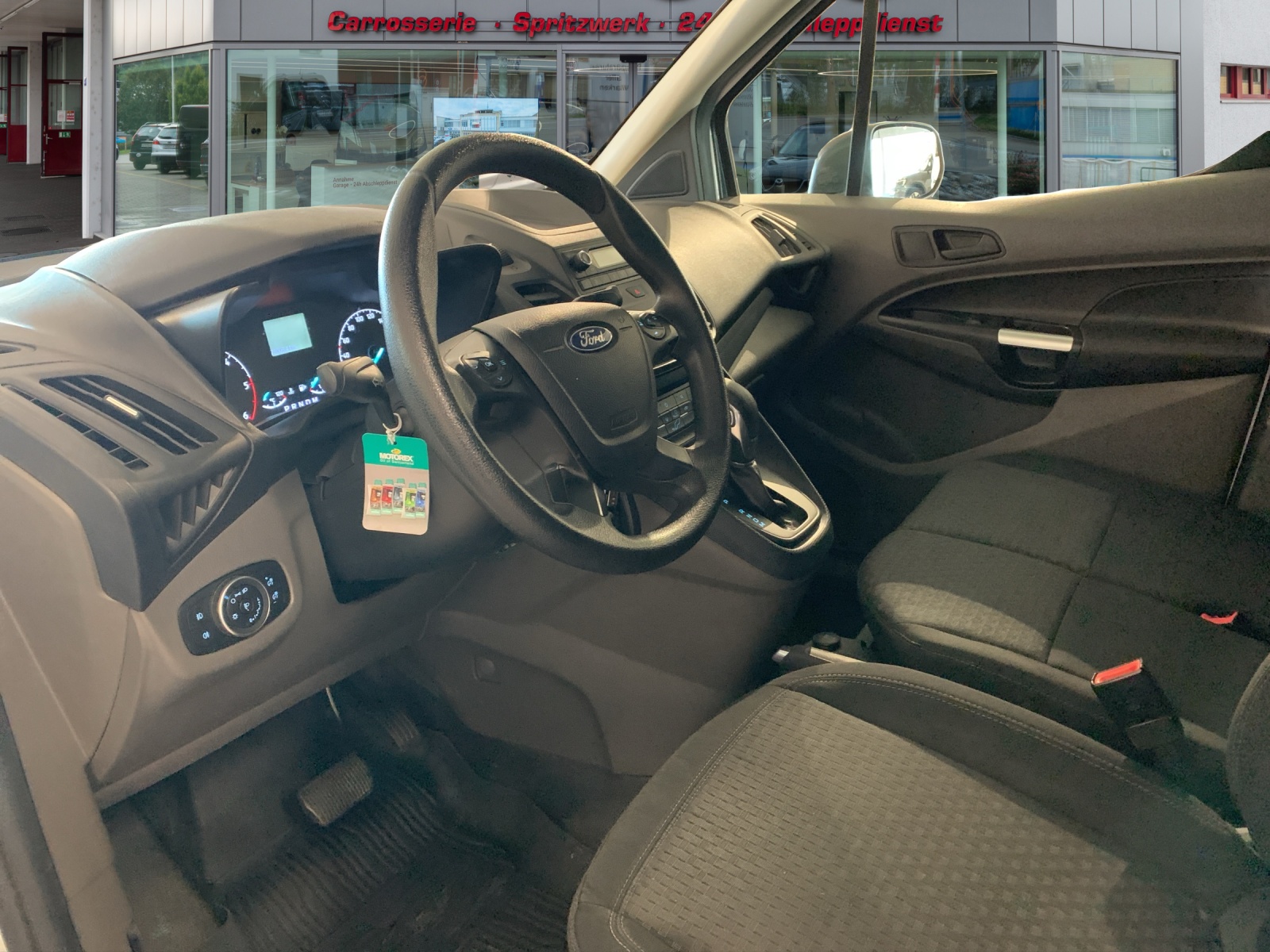 FORD Transit Connect Van 200 L1 1.5 EcoBlue 100 Trend-image-7