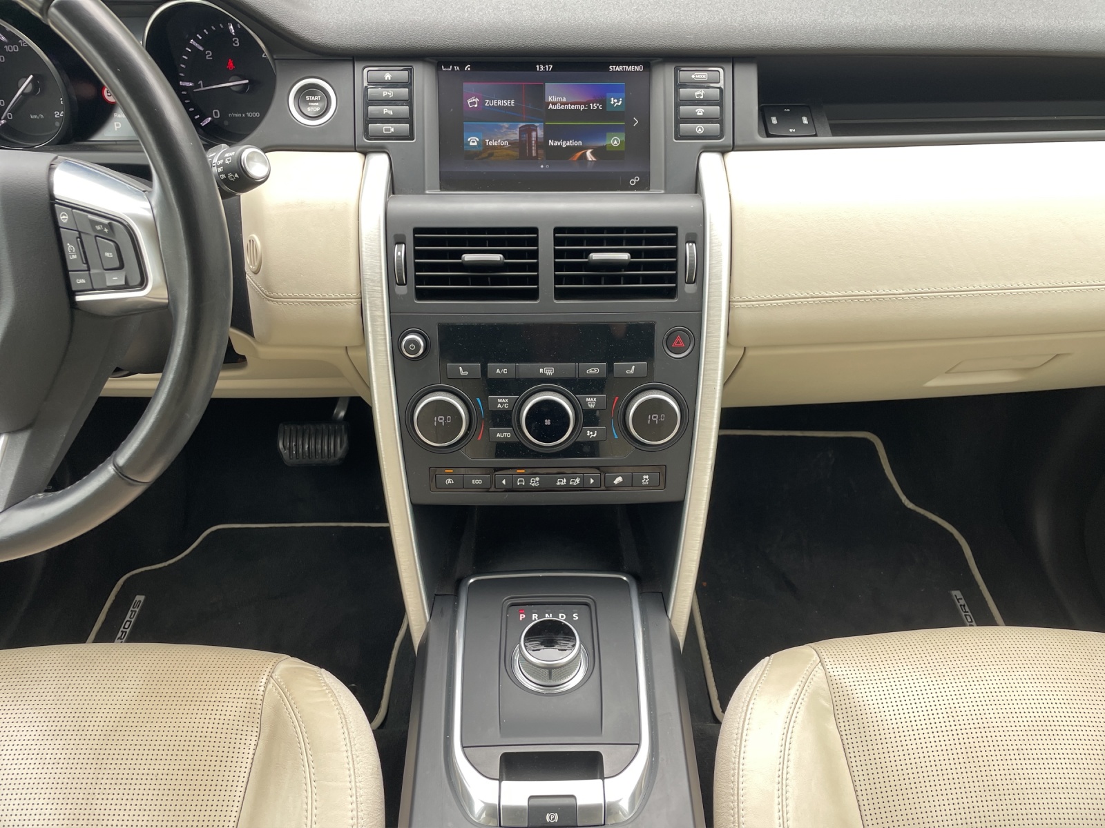 LAND ROVER Discovery Sport 2.0 TD4 HSE Luxury AT9-image-13