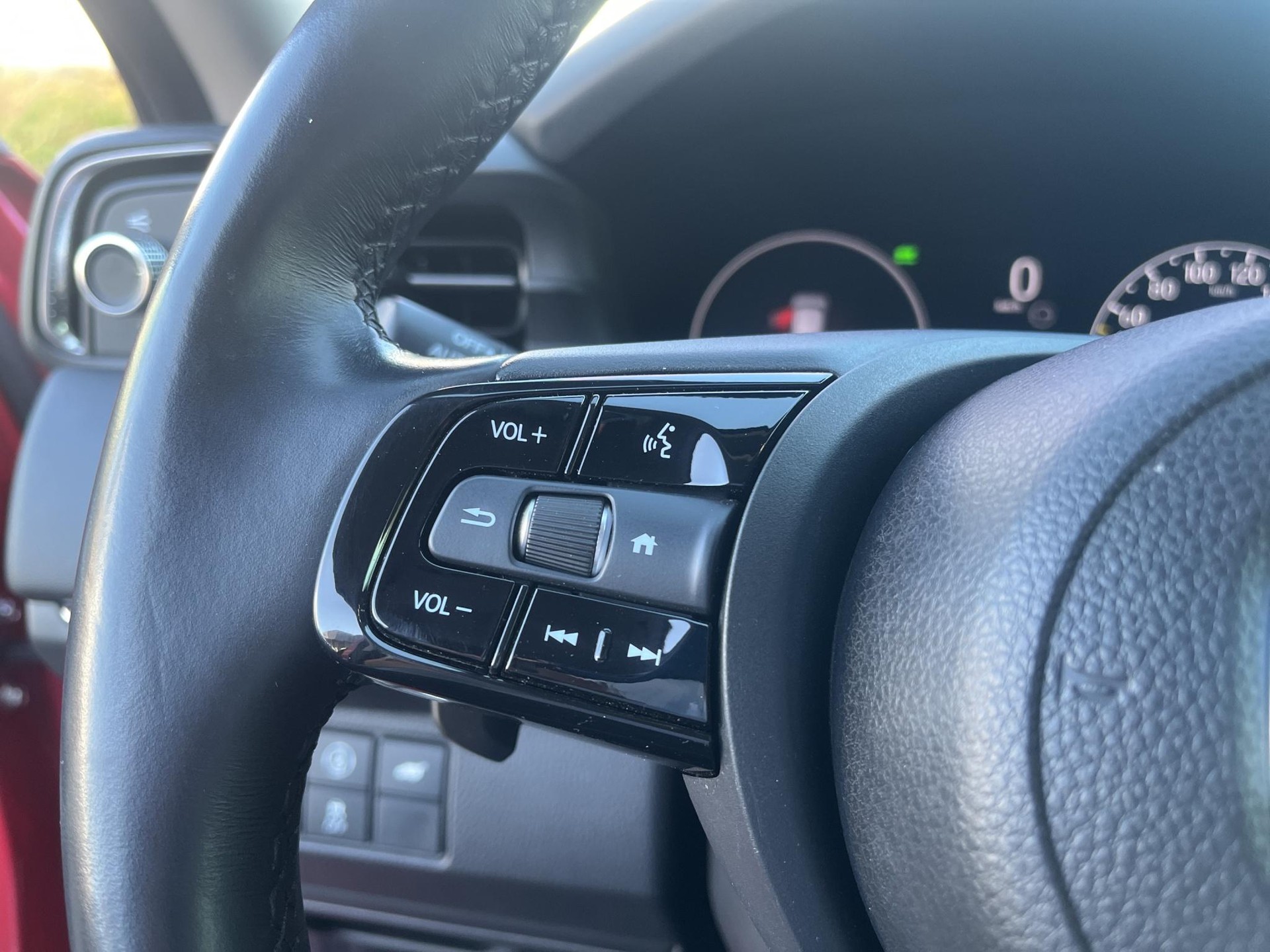 HONDA HR-V 1.5 i-MMD Advance-image-13
