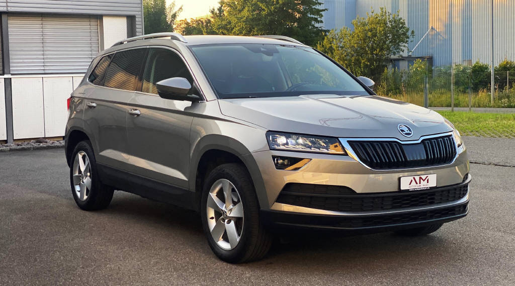 SKODA Karoq 1.6 TDI Smile DSG-image-2