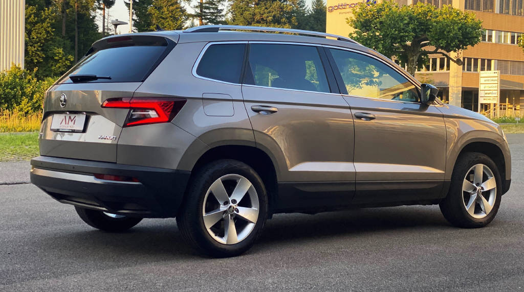 SKODA Karoq 1.6 TDI Smile DSG-image-15
