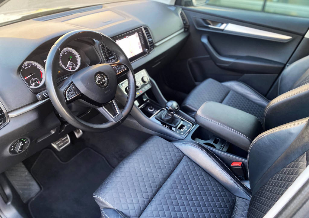 SKODA Karoq 1.6 TDI Smile DSG-image-4
