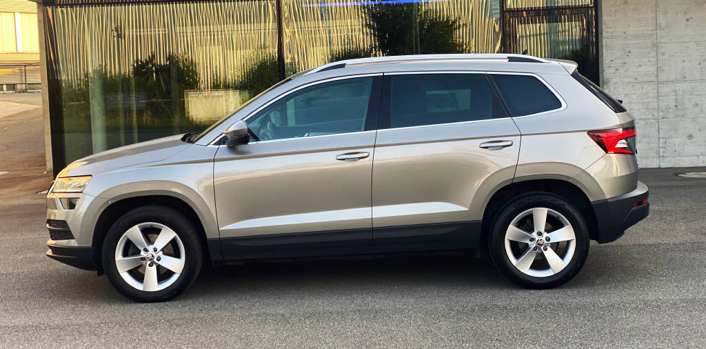 SKODA Karoq 1.6 TDI Smile DSG-image-3
