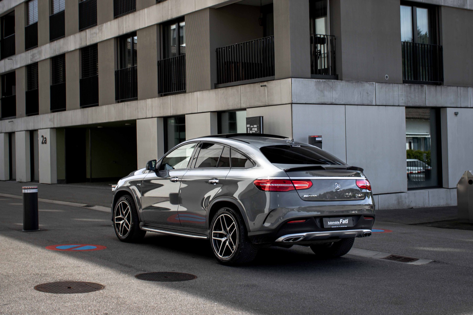 MERCEDES-BENZ GLE Coupé 43 AMG 4Matic 9G-Tronic-showroom-element-1