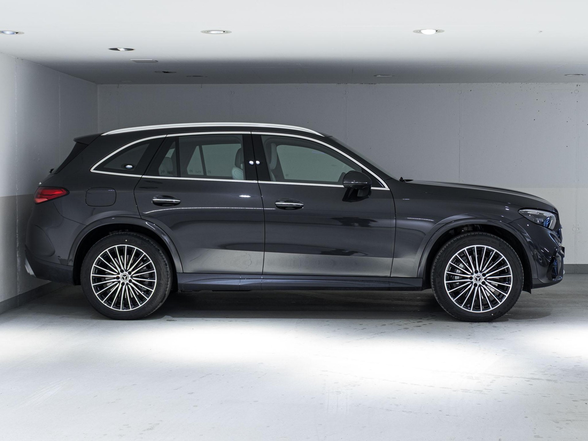 MERCEDES-BENZ GLC 300 e 4MATIC "EQ Star"-image-1