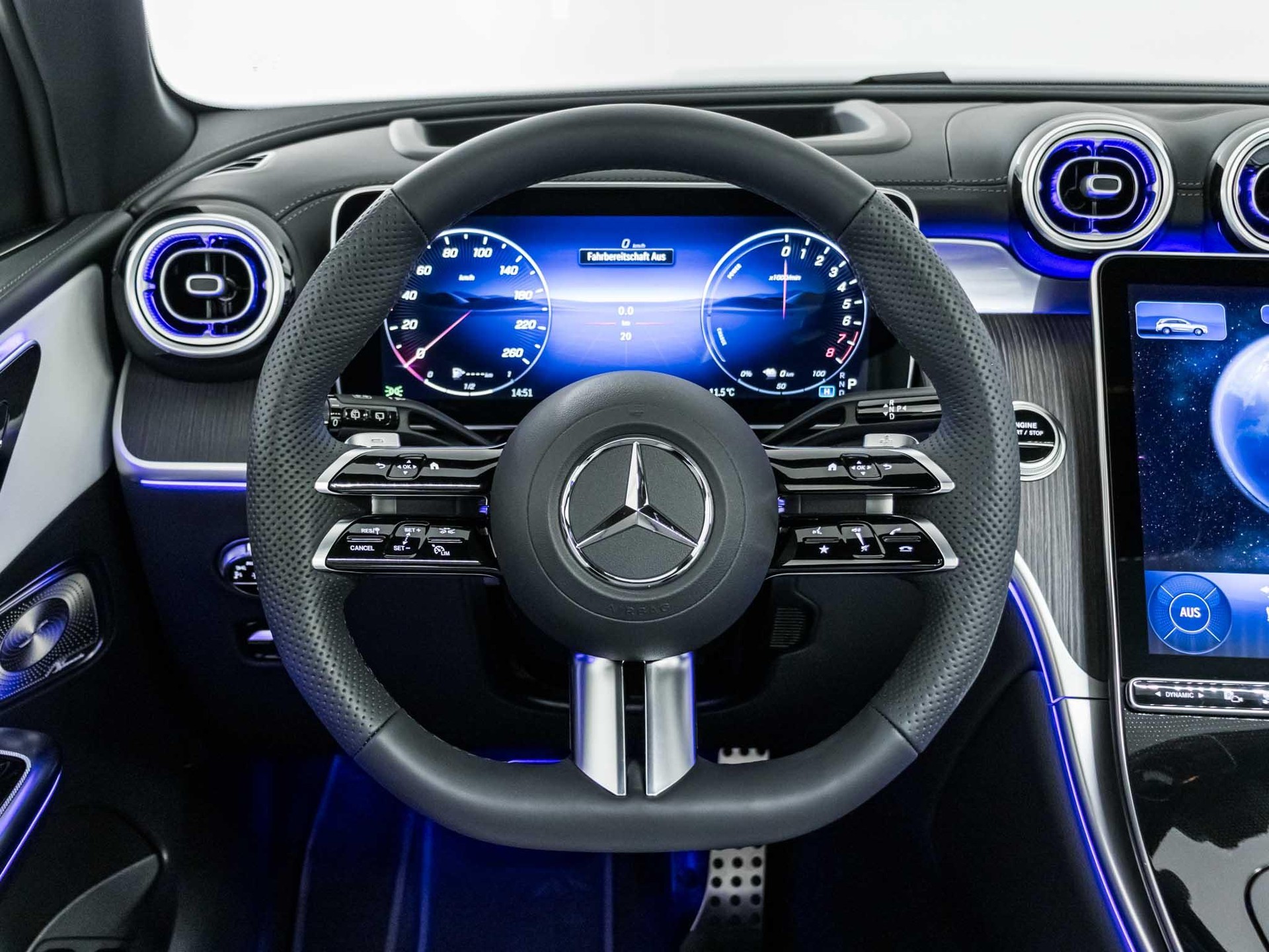 MERCEDES-BENZ GLC 300 e 4MATIC "EQ Star"-image-10
