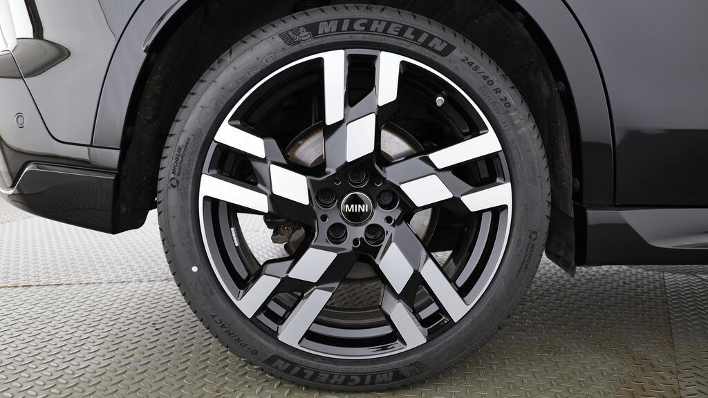 MINI Countryman S ALL4-image-9